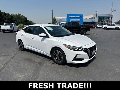 Used 2022 Nissan Sentra SV FWD image 1
