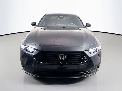 Used 2024 Honda Accord Sport image 2