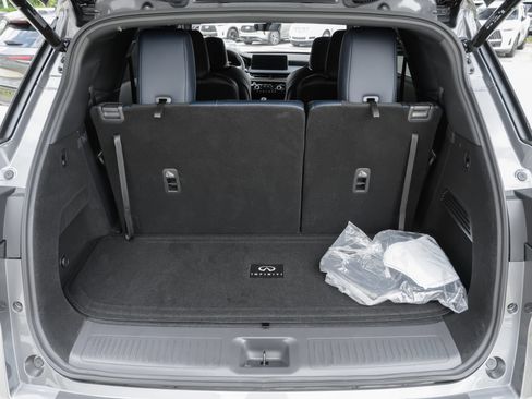 Certified 2026 INFINITI QX60 Sport w/ Dark Cargo Package AWD/4WD image 39