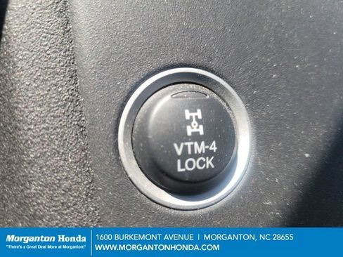 Used 2015 Honda Pilot Touring image 16