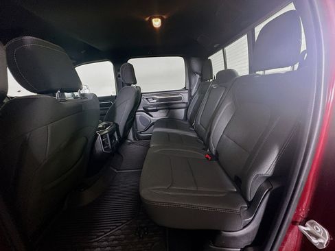 Used 2023 RAM 1500 Big Horn AWD/4WD image 28