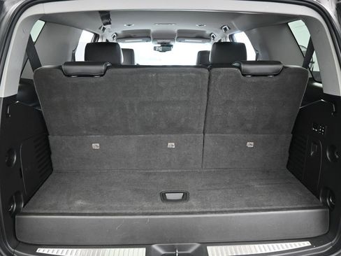 Used 2019 Chevrolet Tahoe Premier image 42