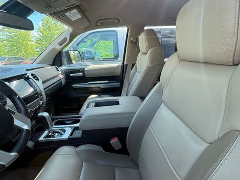 Used 2021 Toyota Tundra Limited AWD/4WD image 6