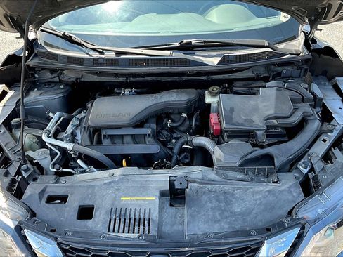 Used 2020 Nissan Rogue Sport SV AWD/4WD image 27