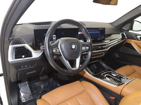 Used 2024 BMW X5 xDrive40i w/ Premium Package AWD/4WD image 27