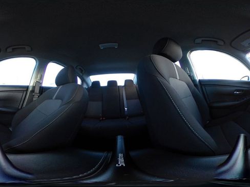 Used 2025 Nissan Sentra SV image 40