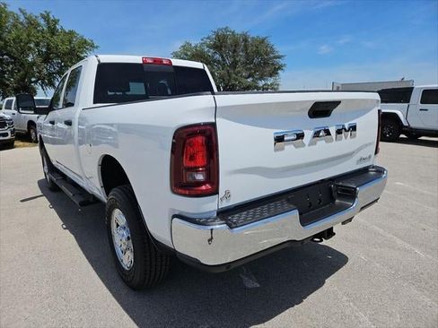 New 2026 RAM 2500 Tradesman AWD/4WD image 35