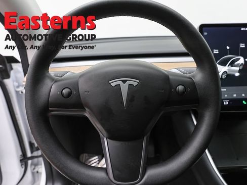 Used 2020 Tesla Model Y Long Range AWD/4WD image 10