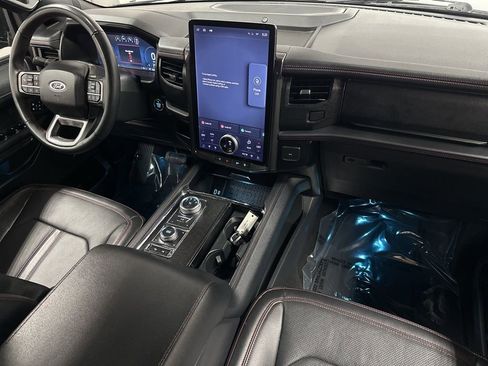Used 2024 Ford Expedition Max Limited AWD/4WD image 11