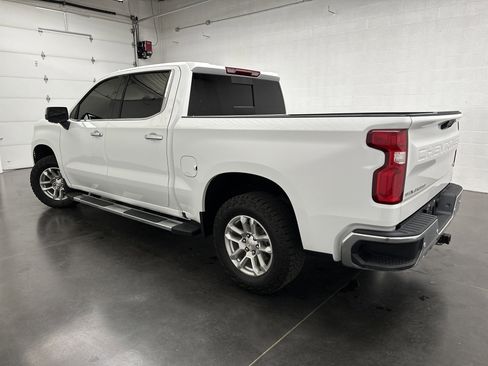 Used 2025 Chevrolet Silverado 1500 LTZ w/ Z71 Off-Road Package AWD/4WD image 9