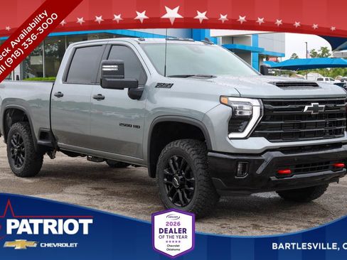 New 2026 Chevrolet Silverado 2500 LT w/ Trail Boss Package AWD/4WD image 1