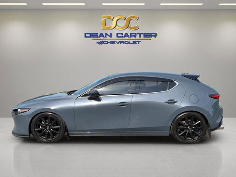 Used 2021 MAZDA MAZDA3 Hatchback w/Premium Plus Pkg AWD/4WD image 2