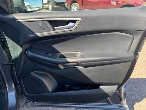 Used 2022 Ford Edge SEL AWD/4WD image 34
