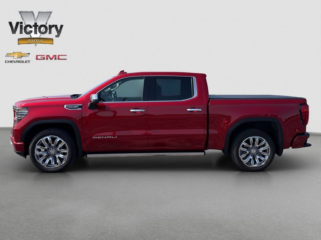 Used 2024 GMC Sierra 1500 Denali AWD/4WD image 3