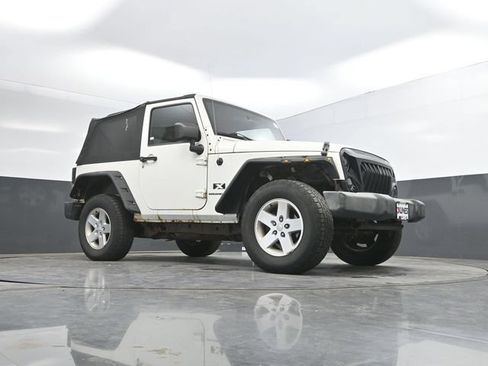 Used 2008 Jeep Wrangler X AWD/4WD image 29