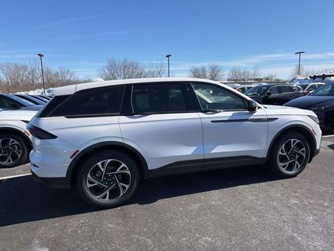 New 2026 Lincoln Nautilus Premier w/ Equipment Group 102A image 3