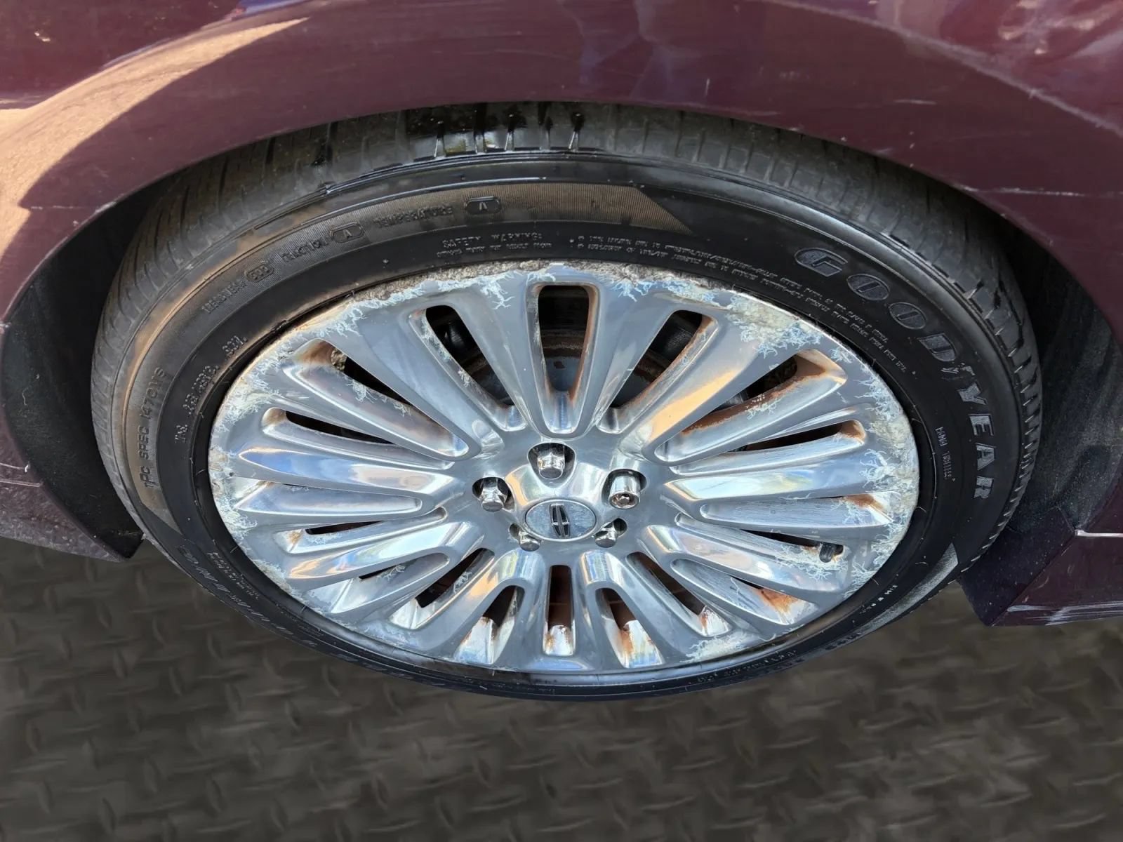 Used 2013 Lincoln MKZ FWD image 38