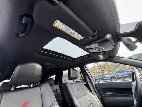 Used 2025 Dodge Durango R/T AWD/4WD image 29
