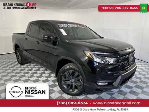 Used 2025 Honda Ridgeline Sport image 1