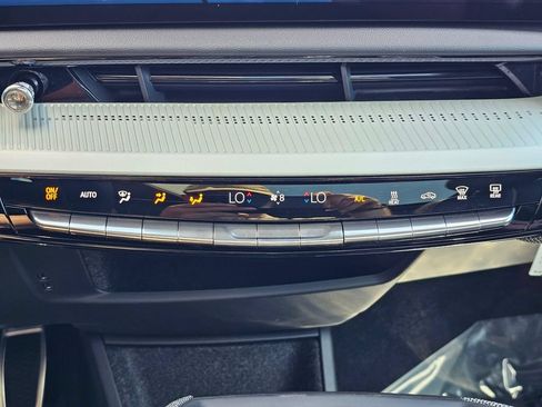 New 2026 Cadillac Optiq Sport 2 AWD/4WD image 31