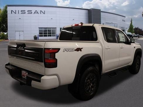 New 2026 Nissan Frontier PRO-4X w/ Pro Premium Package AWD/4WD image 2