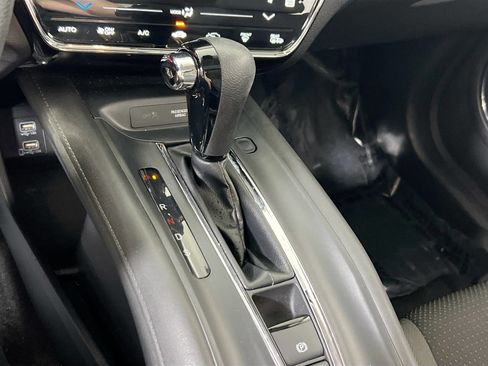 Used 2022 Honda HR-V EX image 16