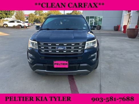 Used 2017 Ford Explorer XLT w/ Equipment Group 202A image 2