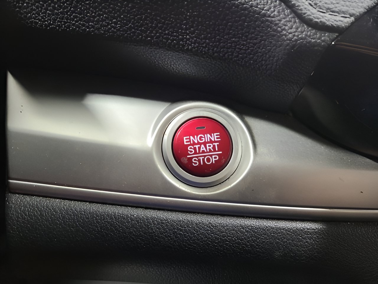 Used 2016 Honda CR-V EX image 34