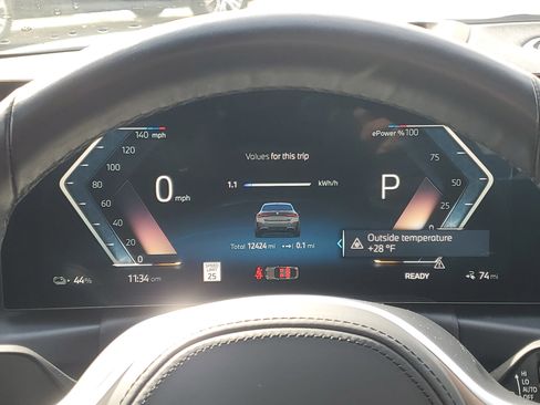 Used 2024 BMW i4 eDrive40 w/ M Sport Package image 15