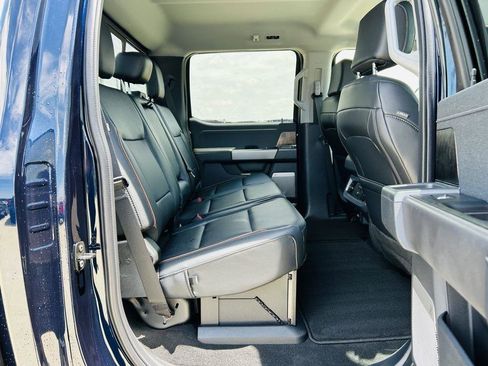 New 2025 Ford F250 Lariat w/ Black Appearance Package image 34