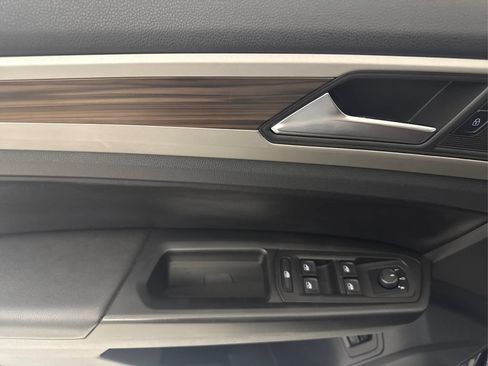 Used 2021 Volkswagen Atlas SE AWD/4WD image 34