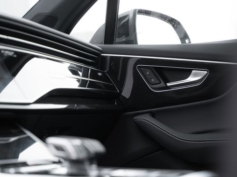 New 2026 Audi Q7 3.0T Premium Plus image 15