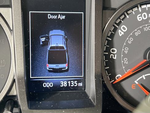 Used 2021 Toyota Tacoma SR image 12