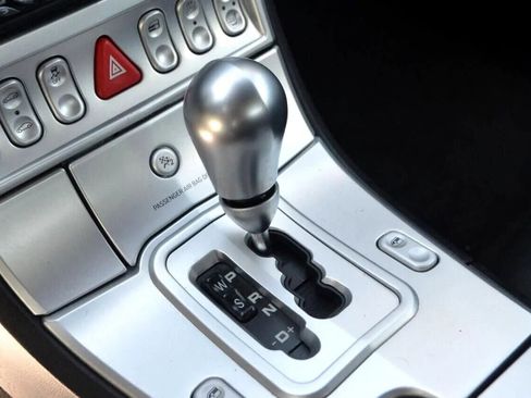 Used 2005 Chrysler Crossfire Limited RWD image 32