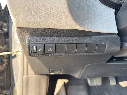 Certified 2024 Toyota Corolla SE FWD image 32