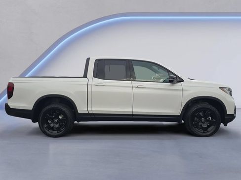 New 2026 Honda Ridgeline Black Edition image 7