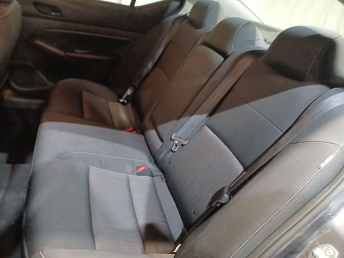 Used 2024 Nissan Altima 2.5 SV image 23