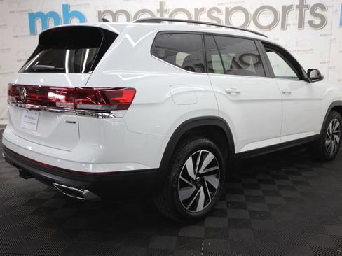 Used 2025 Volkswagen Atlas SE AWD/4WD image 9