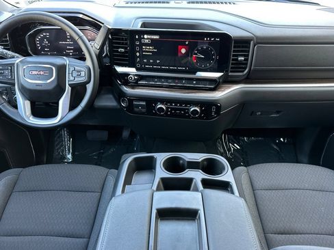 Certified 2026 GMC Sierra 1500 Elevation AWD/4WD image 16