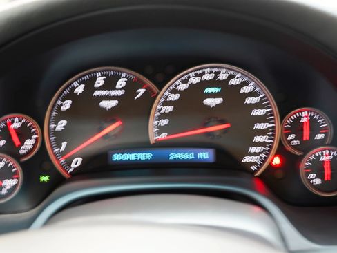 Used 2013 Chevrolet Corvette Grand Sport w/ 3LT Preferred Equipment Group RWD image 44