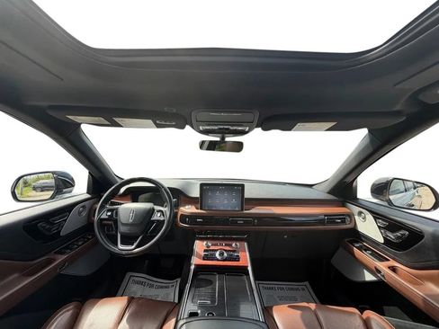 Used 2021 Lincoln Aviator Reserve w/ Equipment Group 201A AWD/4WD image 10