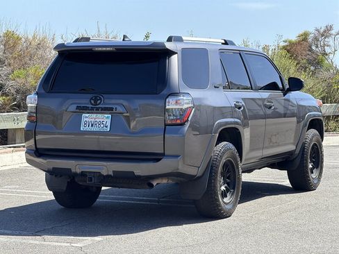 Used 2021 Toyota 4Runner SR5 RWD image 6