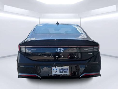 Used 2024 Hyundai Sonata Limited FWD image 4
