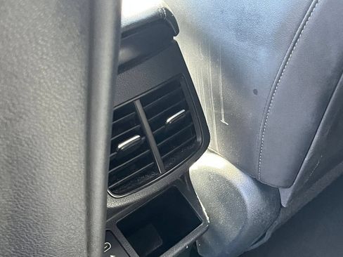 Used 2025 Kia Seltos S FWD image 21