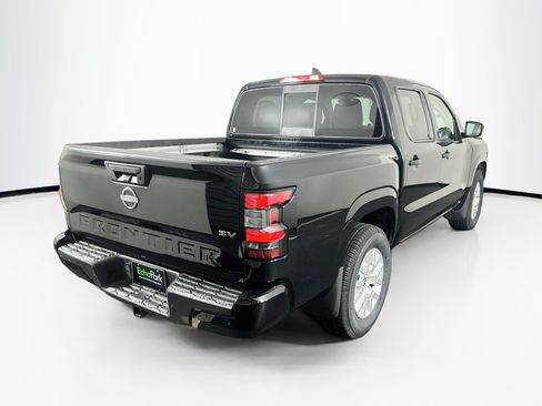 Used 2022 Nissan Frontier SV RWD image 9