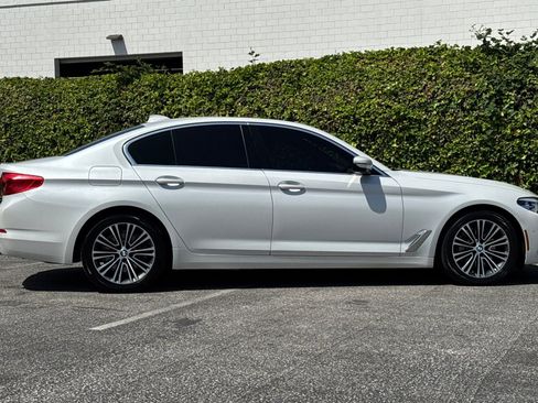 Used 2019 BMW 530i w/ Convenience Package RWD image 3