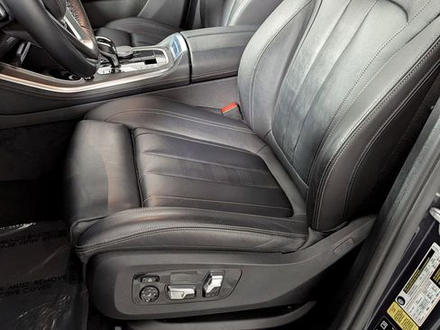 Used 2020 BMW X5 xDrive40i w/ Premium Package image 19