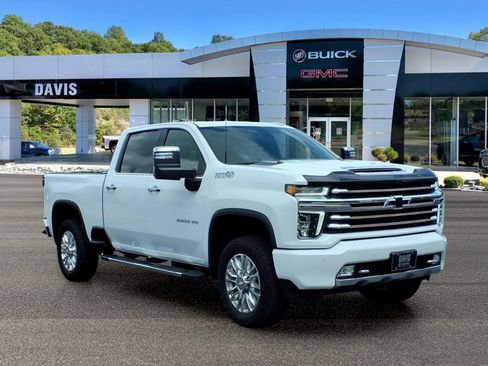 Used 2022 Chevrolet Silverado 2500 High Country AWD/4WD image 1
