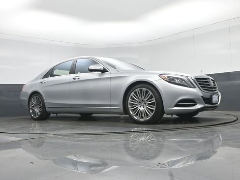 Used 2016 Mercedes-Benz S 550 4MATIC Sedan image 58