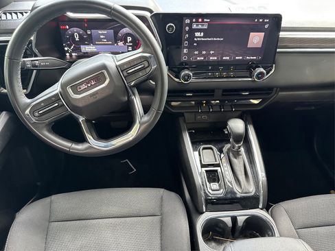 Used 2024 GMC Canyon Elevation image 19